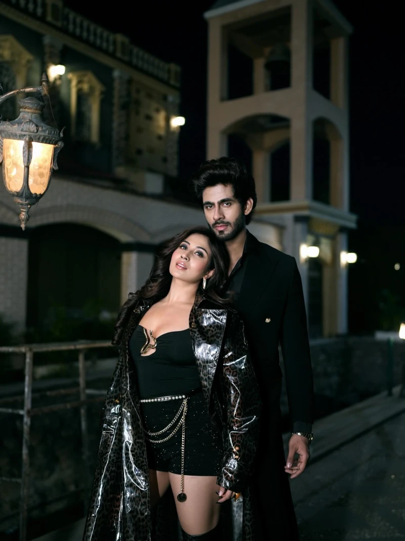 Shreya Kalra with boyfriend Rishab Jaiswal