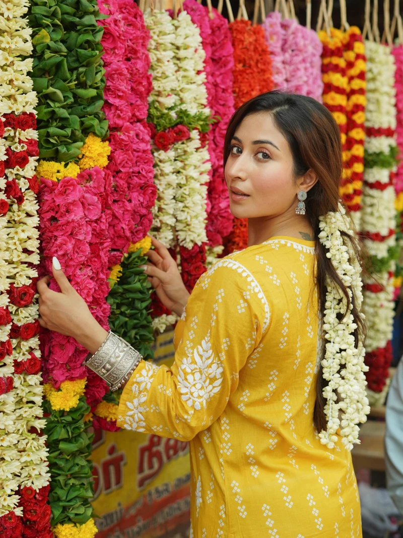 Shreya Kalra Music Video