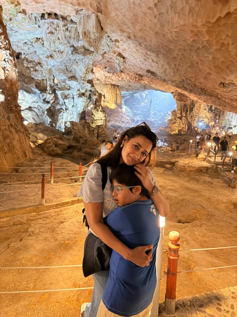 shweta tiwari with her son